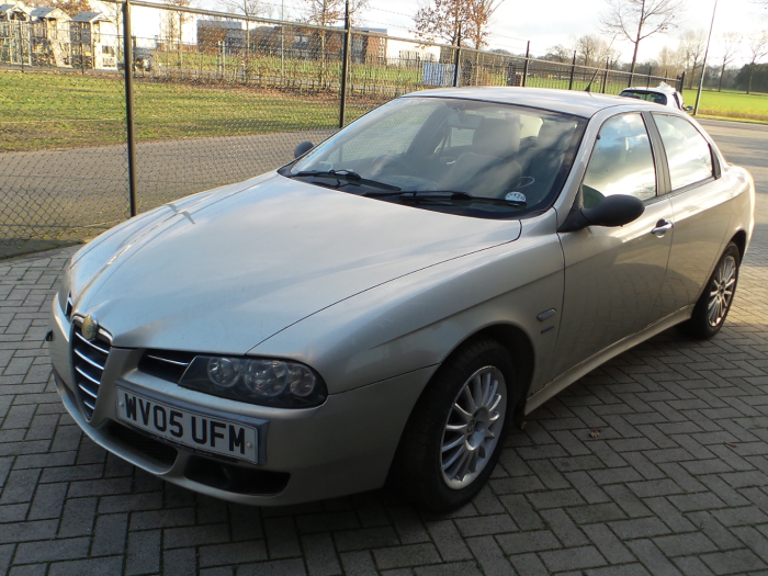 Alfa romeo 156 932