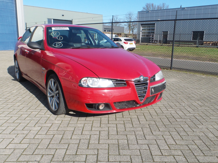 Alfa romeo 156 932