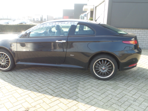 Alfa Romeo GT 2.0 JTS 16V Sloopvoertuig (2008, Metallic, Zwart)