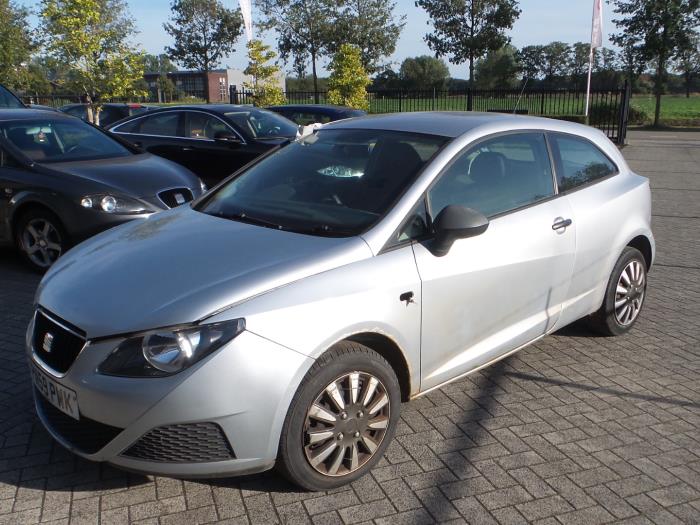 Seat Ibiza IV SC 1.4 TDI Sloopvoertuig (2010, Zilver)