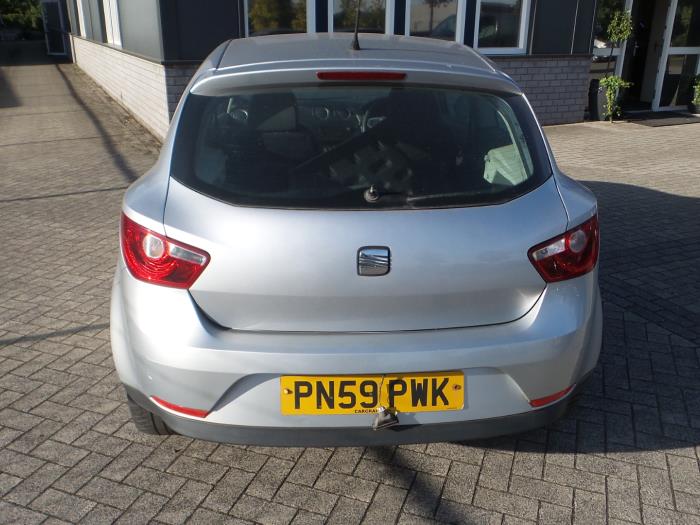 Seat Ibiza IV SC 1.4 TDI Sloopvoertuig (2010, Zilver)