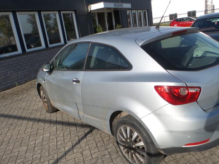 Seat Ibiza IV SC 1.4 TDI Sloopvoertuig (2010, Zilver)