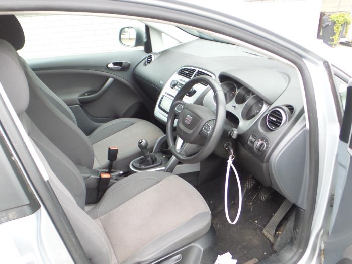 Seat Altea Sloopvoertuig (2011, Zilver)