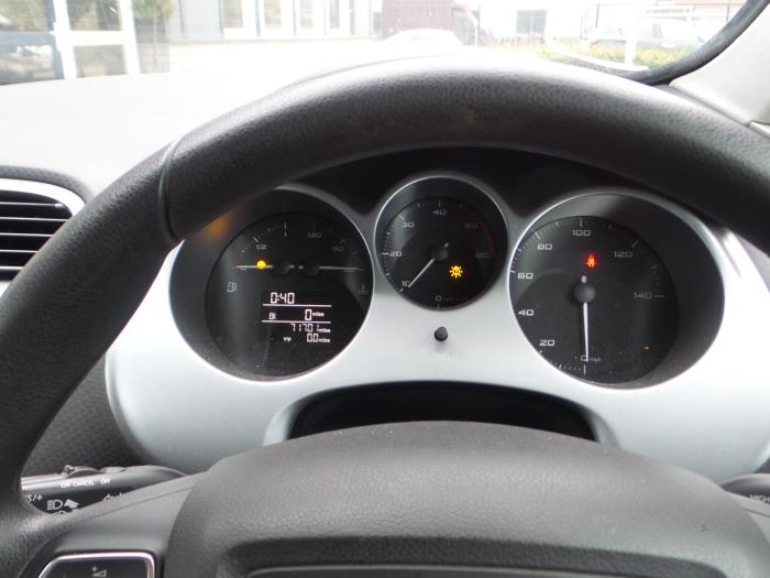 Seat Altea Sloopvoertuig (2011, Zilver)