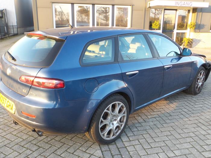 Alfa Romeo 159 Sportwagon 2.4 JTDm 20V Sloopvoertuig (2008, Metallic, Blauw)