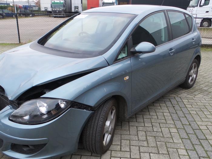 Seat Altea 2.0 TDI 16V Sloopvoertuig (2007, Blauw, Zilver, Zilvergrijs)