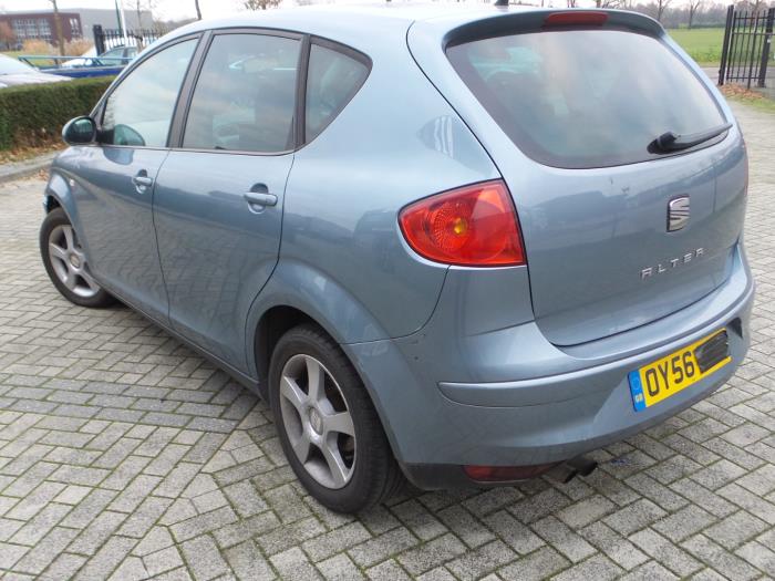 Seat Altea 2.0 TDI 16V Sloopvoertuig (2007, Blauw, Zilver, Zilvergrijs)