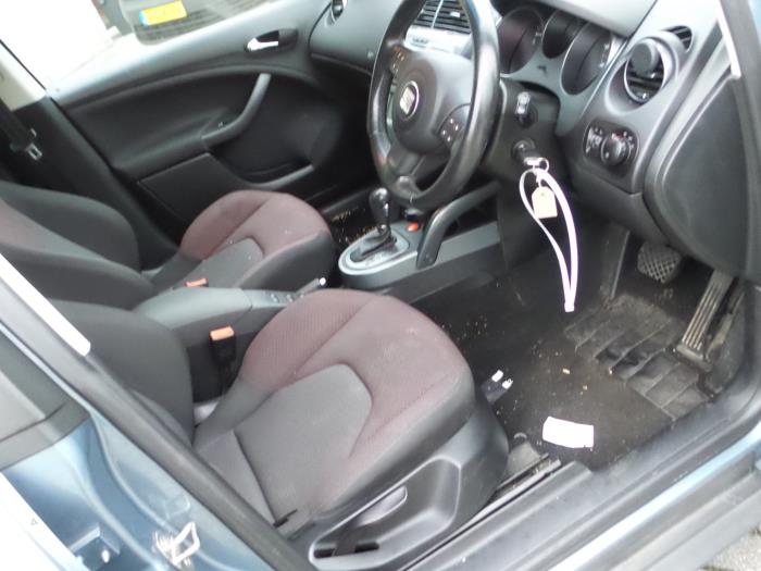 Seat Altea 2.0 TDI 16V Sloopvoertuig (2007, Blauw, Zilver, Zilvergrijs)