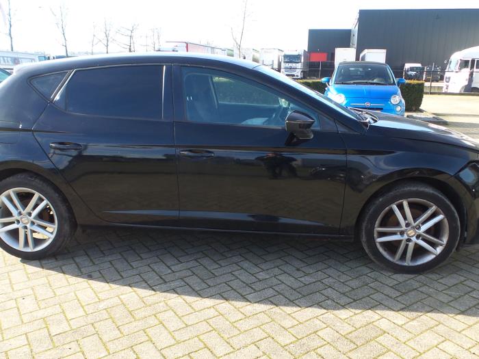 Seat Leon 1.2 TSI Ecomotive 16V Sloopvoertuig (2014, Unikleur, Zwart)
