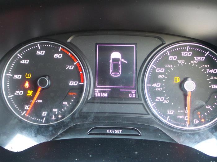 Seat Leon 1.2 TSI Ecomotive 16V Sloopvoertuig (2014, Unikleur, Zwart)