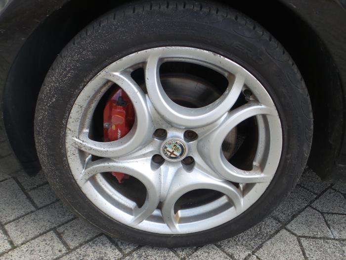 Alfa Romeo MiTo (955), Hatchback, 2008 / 2018 1.4 TB 16V, Hatchback, Benzine, 1.368cc, 114kW (155pk), FWD, 199A8000, 2008-08 / 2011-06, 955AXA ()