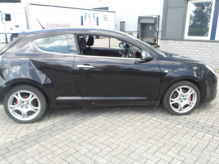 Alfa Romeo MiTo (955), Hatchback, 2008 / 2018 1.4 TB 16V, Hatchback, Benzine, 1.368cc, 114kW (155pk), FWD, 199A8000, 2008-08 / 2011-06, 955AXA ()