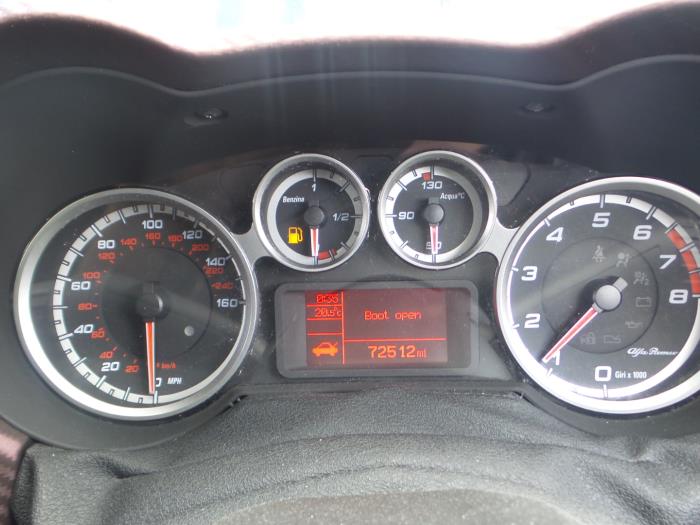 Alfa Romeo MiTo (955), Hatchback, 2008 / 2018 1.4 TB 16V, Hatchback, Benzine, 1.368cc, 114kW (155pk), FWD, 199A8000, 2008-08 / 2011-06, 955AXA ()