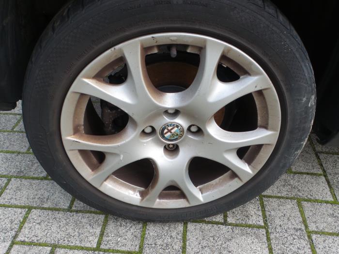 Alfa Romeo MiTo (955), Hatchback, 2008 / 2018 1.4 Turbo Multi Air 16V, Hatchback, Benzine, 1.368cc, 99kW (135pk), FWD, 955A2000, 2009-10 / 2014-12, 955AXM ()