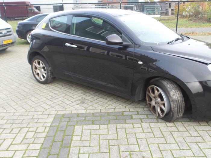 Alfa Romeo MiTo (955), Hatchback, 2008 / 2018 1.4 Turbo Multi Air 16V, Hatchback, Benzine, 1.368cc, 99kW (135pk), FWD, 955A2000, 2009-10 / 2014-12, 955AXM ()