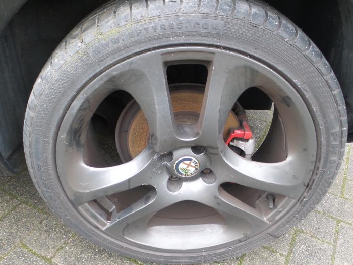 Alfa Romeo MiTo (955), Hatchback, 2008 / 2018 1.4 Turbo 16V, Hatchback, Benzine, 1.368cc, 88kW (120pk), FWD, 198A4000, 2008-08 / 2013-08, 955AXG (0580314224)