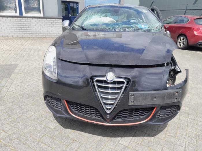 Alfa Romeo Giulietta 1.6 JTDm 16V Sloopvoertuig (2012, Unikleur, Zwart)