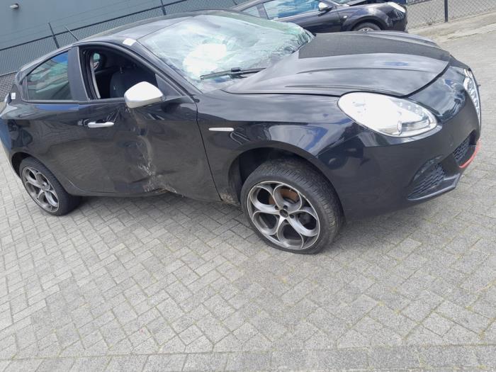 Alfa Romeo Giulietta 1.6 JTDm 16V Sloopvoertuig (2012, Unikleur, Zwart)