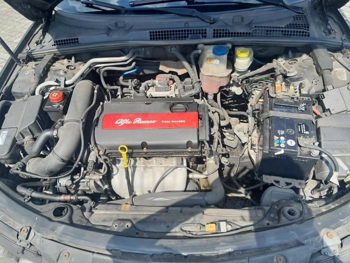 Alfa Romeo 159 Sportwagon 1.8 MPI 16V Sloopvoertuig (2007, Zwart)