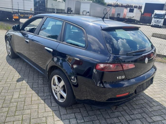 Alfa Romeo 159 Sportwagon 1.8 MPI 16V Sloopvoertuig (2007, Zwart)