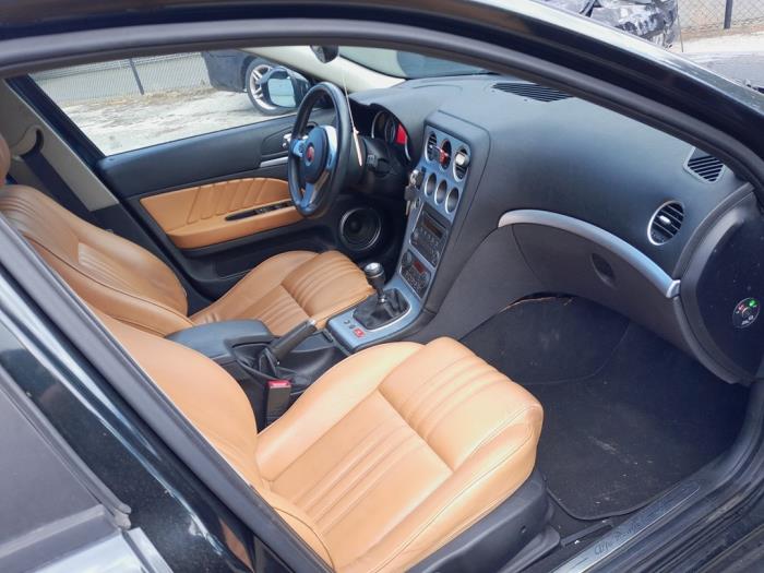 Alfa Romeo 159 1.9 JTS 16V Sloopvoertuig (2007, Zwart)