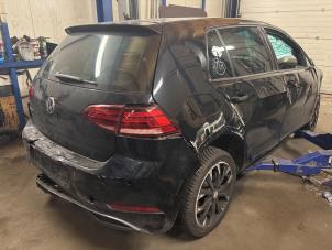Volkswagen Golf VII 1.0 TSI 12V BlueMotion Sloopvoertuig (2019, Metallic, Zwart)
