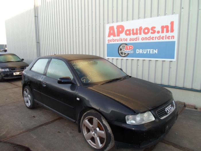 Audi A3 1.6 Sloopvoertuig Zwart) AP Autos