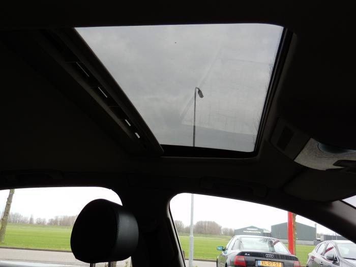 Audi A4 Quattro 2.5 TDI V6 24V Sloopvoertuig (2003, Zwart)