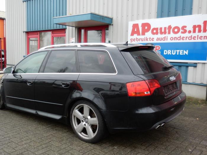 Audi S4 Avant S4 4.2 V8 40V Sloopvoertuig (2005, Zwart)