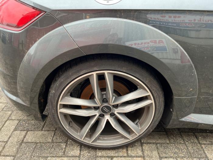 Audi TTS Roadster 2.0 TFSI 16V TTS Quattro Sloopvoertuig (2017, Grijs)