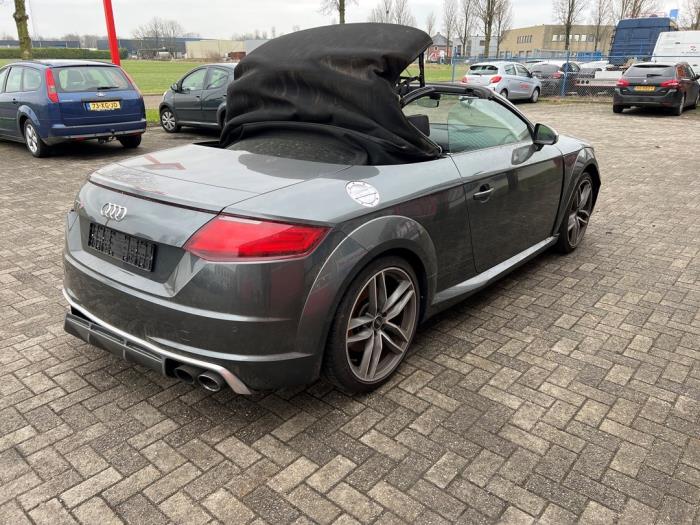 Audi TTS Roadster 2.0 TFSI 16V TTS Quattro Sloopvoertuig (2017, Grijs)