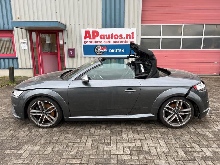 Audi TTS Roadster 2.0 TFSI 16V TTS Quattro Sloopvoertuig (2017, Grijs)