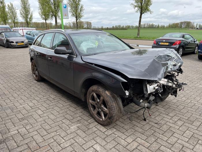 Audi A4 Avant 2.0 TFSI 16V Sloopvoertuig (2010, Grijs)