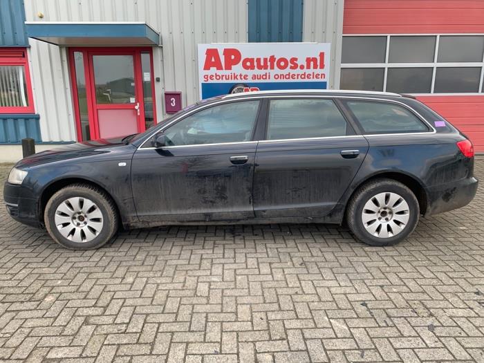 Audi A6 Avant 2.4 V6 24V Sloopvoertuig (2006, Zwart)