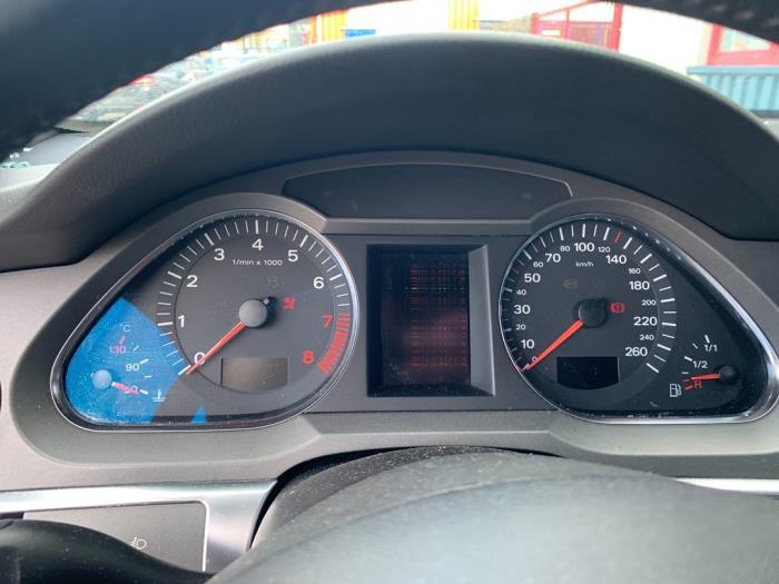 Audi A6 Avant 2.4 V6 24V Sloopvoertuig (2006, Zwart)