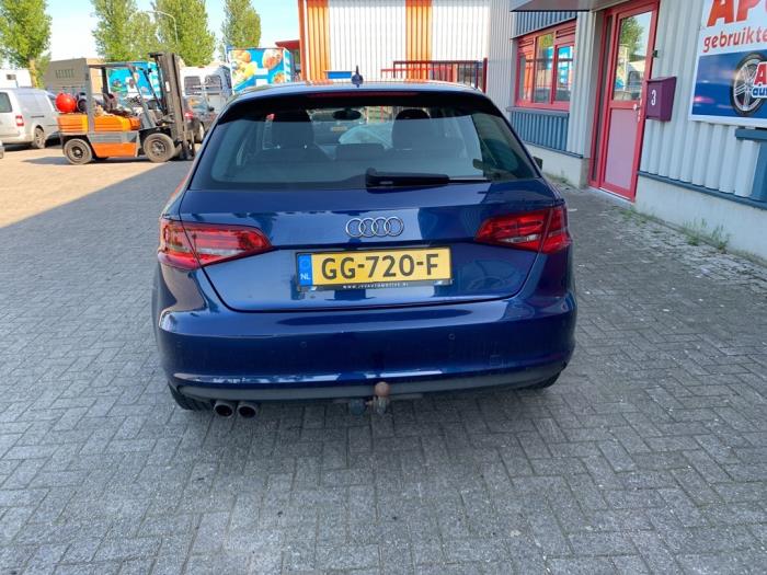 Audi A3 Sportback 1.4 TFSI ACT Ultra 16V Sloopvoertuig (2015, Blauw)