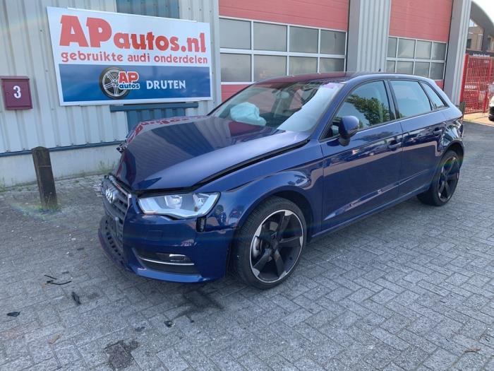 Audi A3 Sportback 1.4 TFSI ACT Ultra 16V Sloopvoertuig (2015, Blauw)