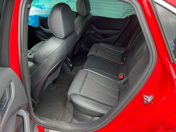 Audi A3 Limousine 1.4 TFSI ACT 16V Sloopvoertuig (2014, Rood)