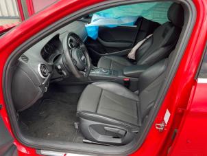 Audi A3 Limousine 1.4 TFSI ACT 16V Sloopvoertuig (2014, Rood)