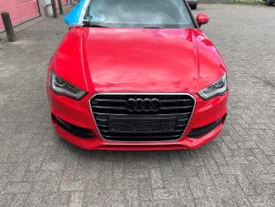 Audi A3 Limousine 1.4 TFSI ACT 16V Sloopvoertuig (2014, Rood)