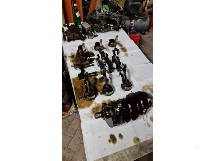 Audi S4 Avant 2.7 V6 30V Turbo Schadevoertuig (1999, Zwart)