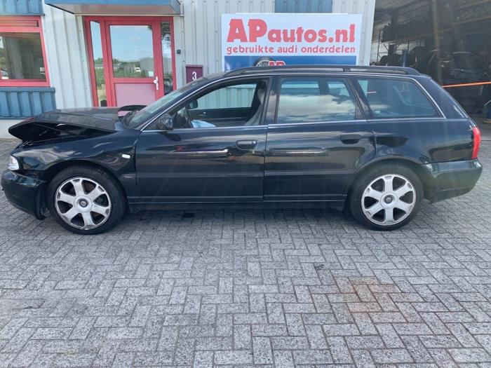 Audi S4 Avant 2.7 V6 30V Turbo Schadevoertuig (1999, Zwart)
