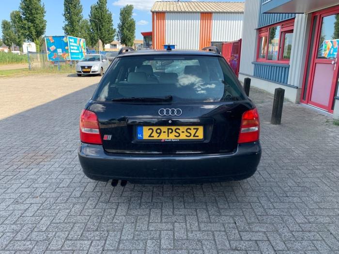 Audi S4 Avant 2.7 V6 30V Turbo Schadevoertuig (1999, Zwart)