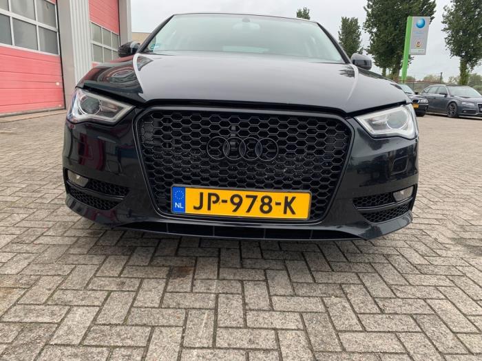 Audi A3 Sportback 1.4 TFSI 16V Schadevoertuig (2013, Zwart)
