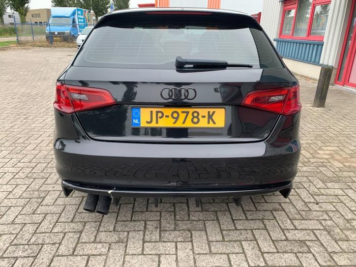 Audi A3 Sportback 1.4 TFSI 16V Schadevoertuig (2013, Zwart)