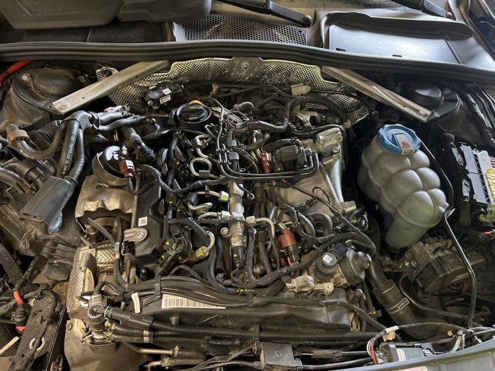 Audi A4 Avant 2.0 TDI 16V Sloopvoertuig (2019, Zwart)