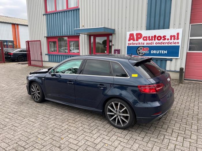Audi A3 Sportback 1.4 TFSI ACT Ultra 16V Sloopvoertuig (2017, Blauw)
