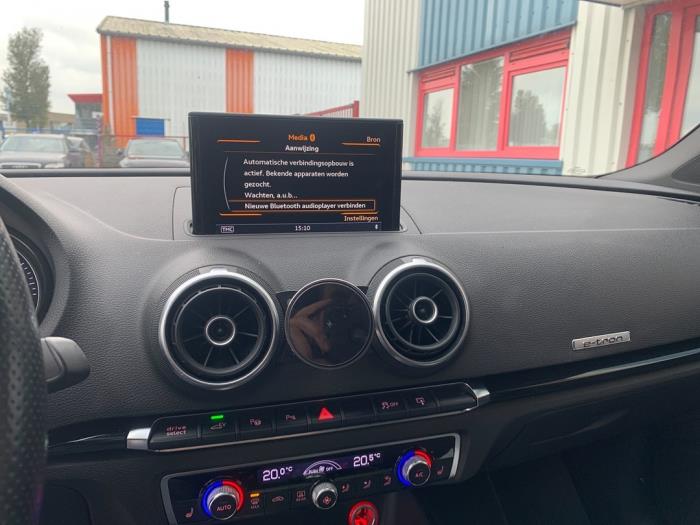 Audi A3 Sportback 1.4 TFSI 16V e-tron Sloopvoertuig (2015, Zwart)