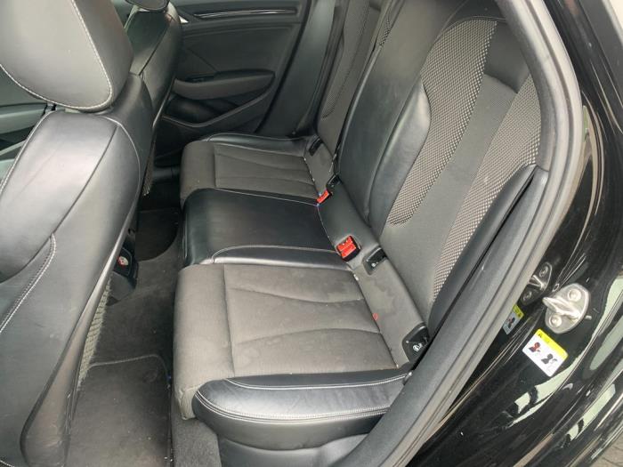 Audi A3 Sportback 1.4 TFSI 16V e-tron Sloopvoertuig (2015, Zwart)