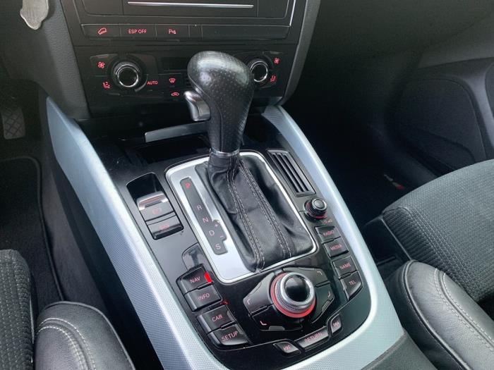 Audi Q5 2.0 TFSI 16V Quattro Schadevoertuig (2009, Zwart)